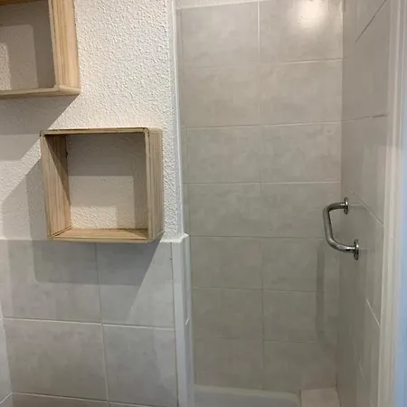 Joli Proche Apartment